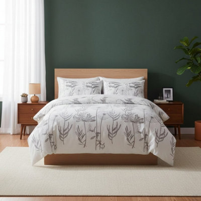 Dandelion Floral Botanical Bedding Duvet Cover And Pillowcase Set White from B&Q