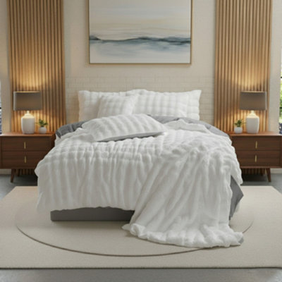 Rabbit Faux Fur Teddy Duvet Cover Set Ultra Soft Plush Bedding White from B&Q