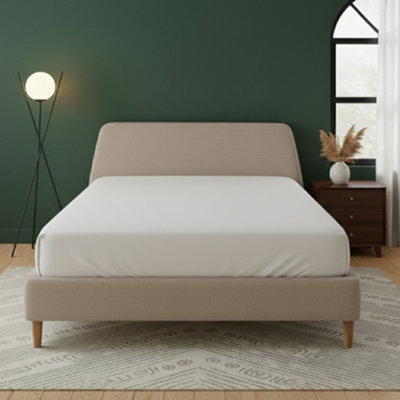 Flannelette Fitted Sheet Extra Deep 40Cm Skirt Soft Brushed Cotton White from B&Q