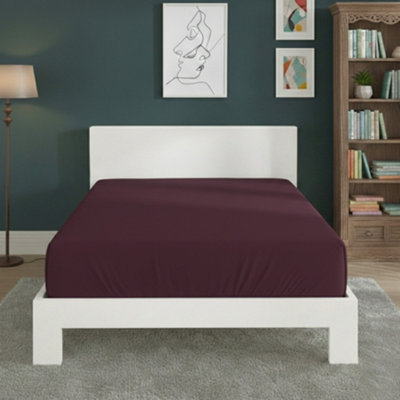 Polycotton Fitted Sheet Extra Deep 40Cm Skirt Easy Care Plum from B&Q