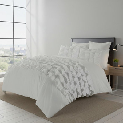 Ruffle Border Duvet Cover Soft Elegant Bedding Set With Pillowcases White from B&Q