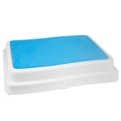 Wistows Bath Step Stackable Bathroom Aid from B&Q