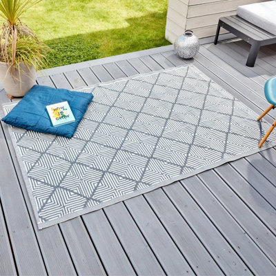 Marco Paul Grey Large Al Fresco Indoor Outdoor Patterned Rug from B&Q