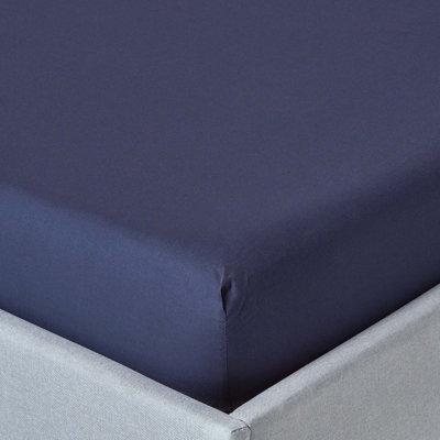 Homescapes Navy Egyptian Cotton Fitted Sheet 200 Tc, King Blue