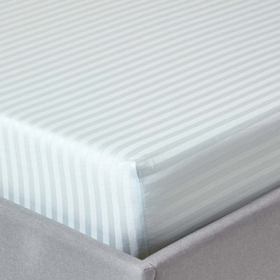 Homescapes Egyptian Cotton Satin Stripe Fitted Sheet 330 Tc, Single Blue