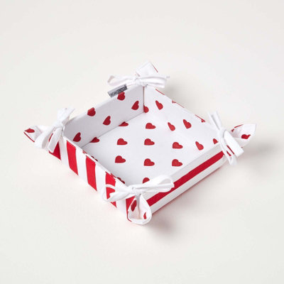 Homescapes Hearts Reversible Bread Basket Red