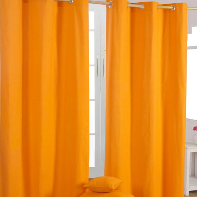 Homescapes Plain Cotton Eyelet Curtains 137 X 182 Cm Orange