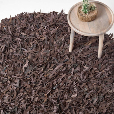 B&Q -  Dallas Leather Shaggy Rug Chocolate150 Cm Round
