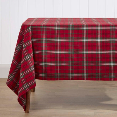 Homescapes Red Prince Edward Tartan Christmas Tablecloth 137 X 178 Cm