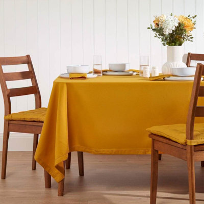Homescapes Yellow Mustard Tablecloth 137 X 178 Cm