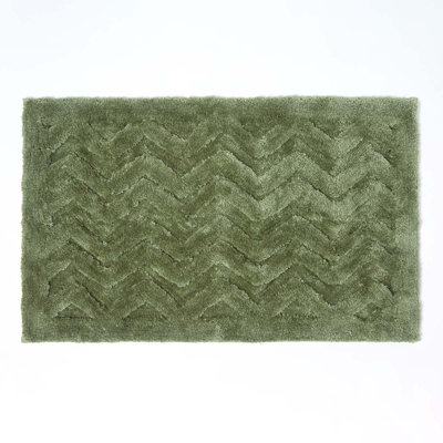 Homescapes Chevron Pattern Thick Sage Green Bathmat from B&Q