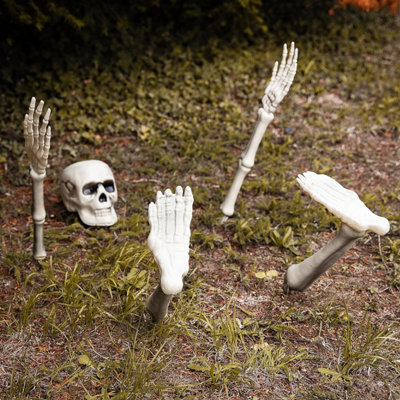 I Love Fancy Dress 5 Piece Groundbreaking Skeleton Halloween Decoration from B&Q