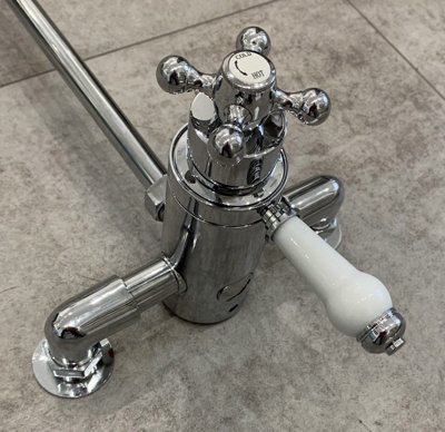 Buyaparcel Thermostatic Traditional Exposed Shower Mixer Valve 137mm 150mm 3/4" Top Outlet from B&Q