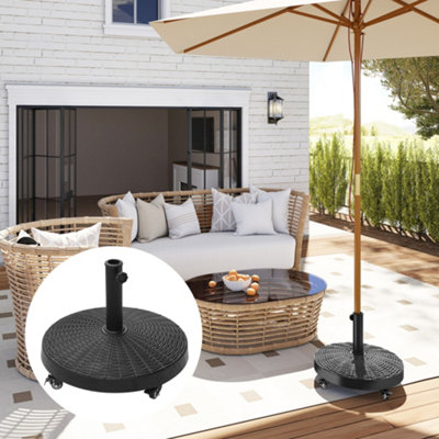Outsunny Resin Patio Umbrella Base Parasol Stand Weight Deck W/ Wheels from B&Q