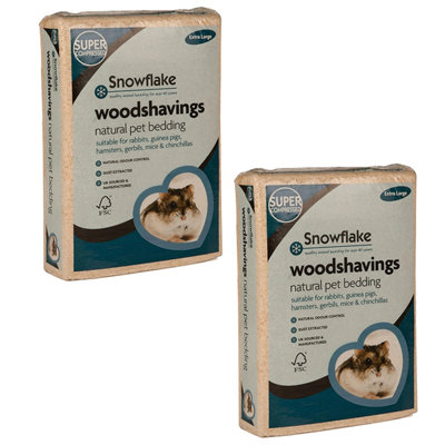 Storm Trading Group 7.5Kg (2 Bags) Xl Animal Pet Bedding Wood Shavings With Odour Control Dust Extracted Ideal For Hamster & Gerbil from B&Q