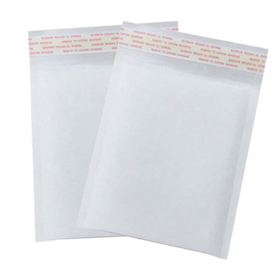 B&Q -  500 X Size 5 (205X245mm) White Padded Bubble Lined Postal Envelopes For Small Gifts