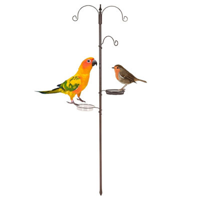 Storm Trading Group Traditional Bird Feeding Station Kit With Metal Mesh Feeder from B&Q