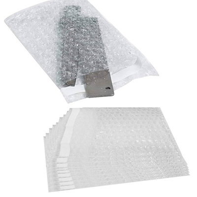 Pluto Packaging 300 X Clear Bp6 (305mm X 435mm) Lightweight Secure Peel & Seal Bubble Pouches For Shipping Fragile Items from B&Q