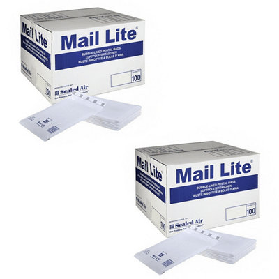 Pluto Packaging 200 X B/00 (120X210mm) White Mail Lite Thick Bubble Lined Protective Postal Mailing Shipping Envelopes from B&Q