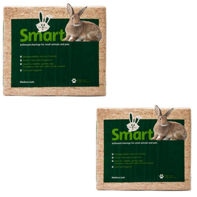 Pluto Packaging 2 Bags Of 4Kg Super Absorbent Wood Shavings For Pet Bedding Perfect For Small Animals Rabbits & Hamsters from B&Q