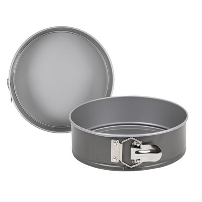 Pluto Packaging 2 X Springform Round 9" (22Cm) Non-Stick Cake Pan Tin For Pies & Cakes
