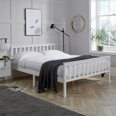 Home Source Florida 4Ft6 Double Wooden Bed Frame White from B&Q