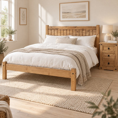 Seconique Maya 4'6" Bed - Distressed Waxed Pine, Brown - Image 5