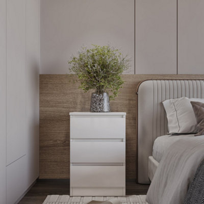 Seconique Malvern 3 Drawer Bedside White from B&Q