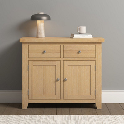 Seconique Windsor 2 Door 2 Drawer Sideboard Oak And Dovetail Joints Fully Assembled