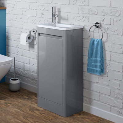 Ibathuk Cloakroom Floor Standing Vanity Unit With BasinTap Hole from B&Q