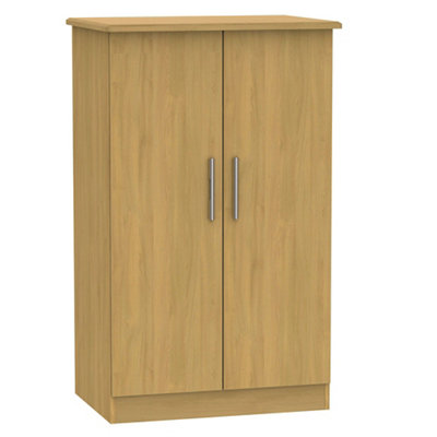 Montana Ready Assembled Classic Oak Effect Double Wardrobe (H)1270mm (W)770mm (D)540mm