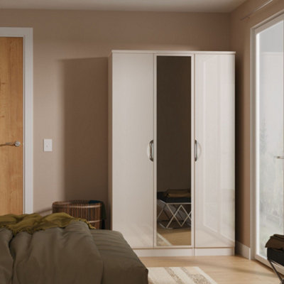 Rovigo Ready Assembled Matt Kashmir Triple Wardrobe With 1 Mirror Door (H)1824mm (W)1108mm (D)530mm from B&Q
