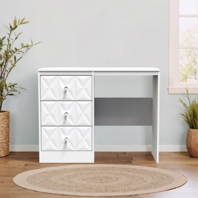 Genoa Ready Assembled Matt White 3 Drawer Non-Extendable Dressing Table (H)756mm (W)969mm (D)395mm from B&Q