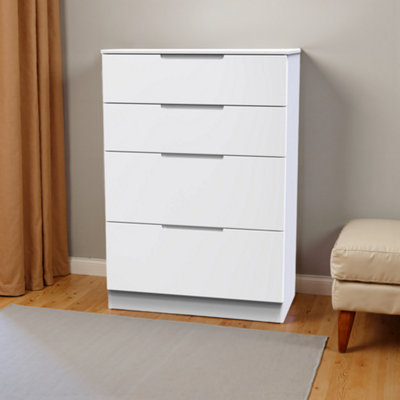 Messina Ready Assembled Matt White No Effect 4 Drawer Deep Chest (H)1067mm (W)740mm (D)390mm from B&Q