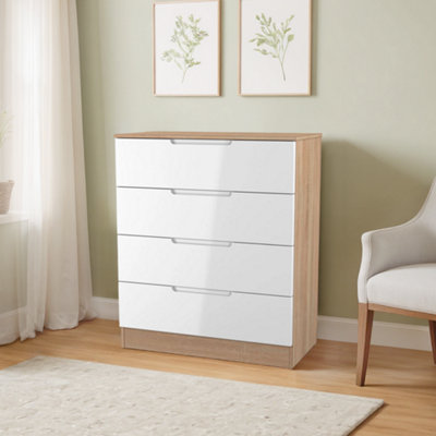 Messina Ready Assembled White & Oak 4 Drawer Wide Chest (H)875mm (W)740mm (D)390mm from B&Q