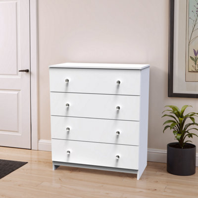 Yarmouth Ready Assembled Matt White No Effect 4 Drawer Wide Chest (H)875mm (W)740mm (D)390mm from B&Q