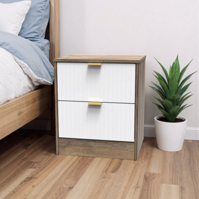 Nashville Ready Assembled Matt White & Oak 2 Drawer Wide Bedside Chest (H)521mm (W)450mm (D)395mm from B&Q