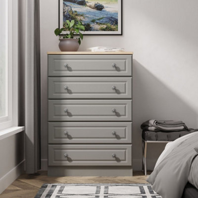 Savona Ready Assembled Dusk Grey Bardolino Oak Effect 5 Drawer Chest (H)1074mm (W)740mm (D)385mm from B&Q