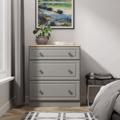 Savona Ready Assembled Dusk Grey Bardolino Oak Effect 3 Drawer Chest (H)882mm (W)740mm (D)385mm from B&Q