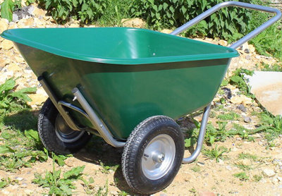 B&Q - 175 Litre  Garden Plastic Wheelbarrow With Pneumatic Wheels