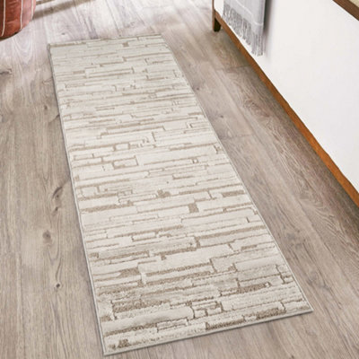 B&Q Hamilton Modern Sheen Area Rug - Blocked Bold Geometric Design Mocha X 220Cm 60Cm