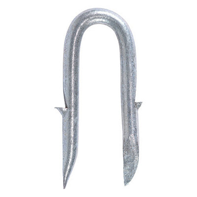 Timco Barbed Staples Galvanised40 X 4.00 from B&Q