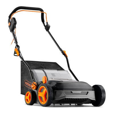 B&Q -  Lawn ScarifierAerator & Grass Rake Electric 1600WDethatch/rake GrassAerates Soil45L Box10M Cable6 Heights
