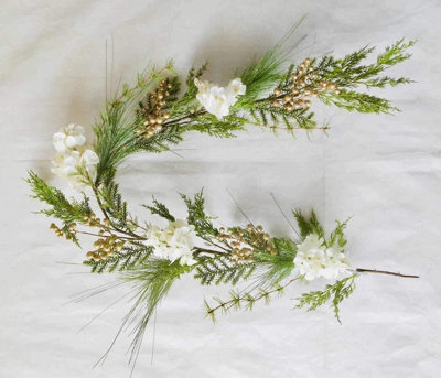 Shatchi Berries Christmas Christmas Garland Golden/Green