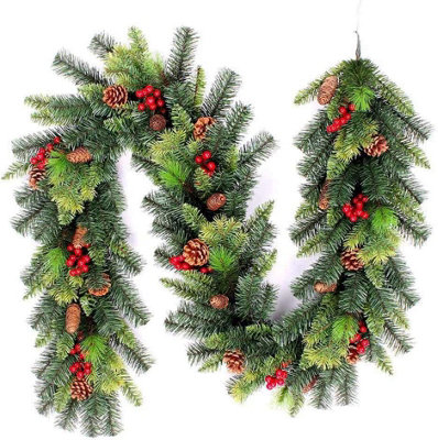 Shatchi 2M Lit Christmas Tree Garland Green Pre Berries And Pine Cones Two Colours Mixed Tips from B&Q