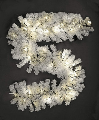 Shatchi 2M Prelit Alaskan Pine White W/warm White Christmas Christmas Garland from B&Q