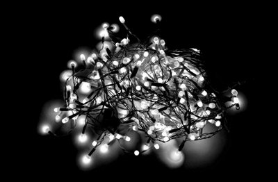 B&Q -  1000 Cool White Compact Leds Green Cable With 8 Effects Multifunction Auto Memory Indoor/outdoor Christmas
