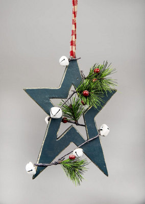 B&Q -  Wooden Hanging Decoration Star Shape Green 18X1.2X26 Cm