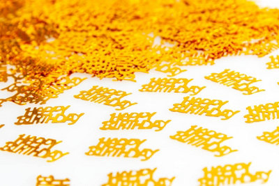 Shatchi Happy Birthday Confetti Gold 14G Table Scatter Birthday Party Decorations from B&Q