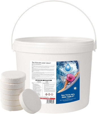 B&Q -  10 Kg Chlorine Tablets Water Treatment For Rapid Disinfecting And Cleaning Of Hot Tub Spa And Swimming Pool